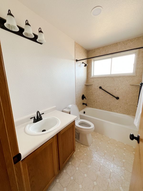 Top Bathroom Remodeling Companies in Lake Villa, IL